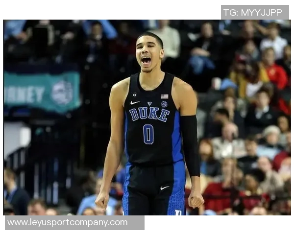 塔图姆担任运营总监向杜克队员传达支持与关怀信息